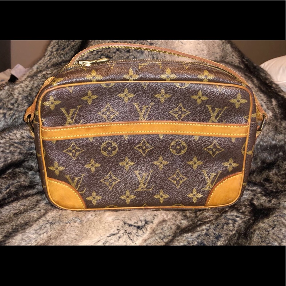 Vintage Trocadero 24 + Dustbag
